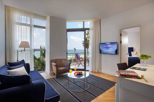Herzelia Israel Hotel